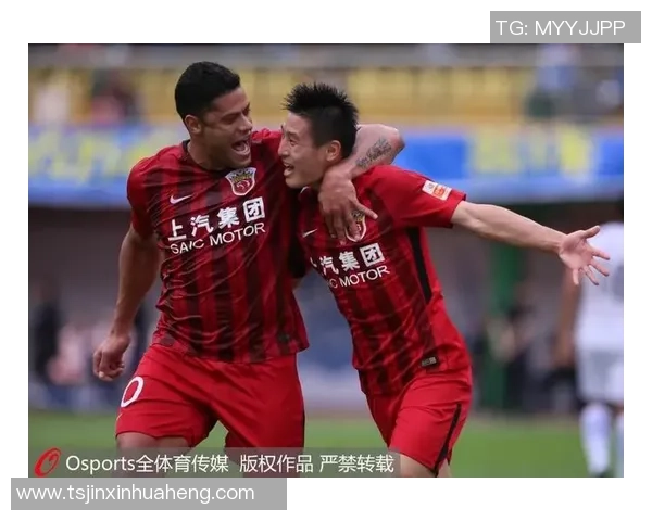 中超热刺大胜里昂四球狂潮引发全场沸腾瞬间回顾