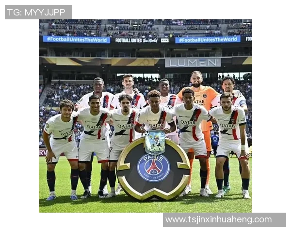 友谊赛曼联与巴黎圣日耳曼战平点球大战引发争议判罚全场沸腾