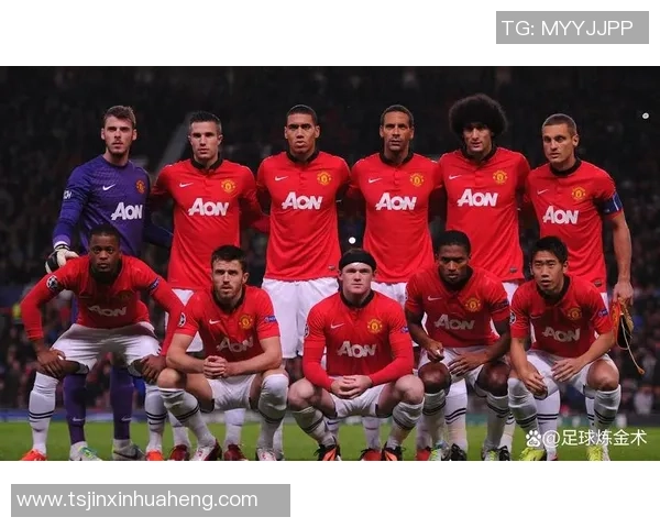 友谊赛激战：里昂与曼联战成平局红牌争议引发全场热议