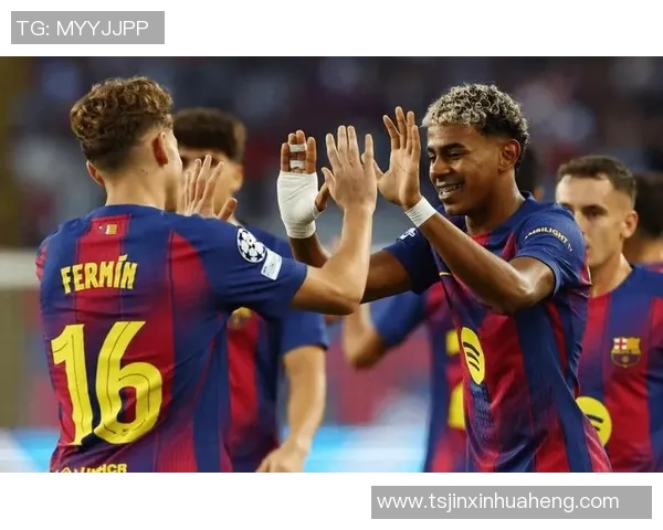 巴萨狂胜巴黎圣日耳曼五球大捷帽子戏法点燃全场激情