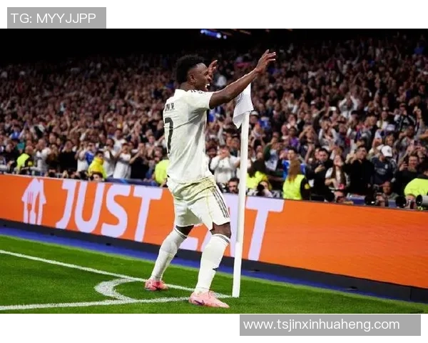 意甲焦点战那不勒斯与本菲卡战平点球争议引发全场热议